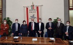 Foto ai partecipanti dell'accordo tra Camera di Commercio e Regione Toscana