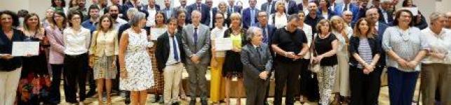 Gruppo di persone con ministro Brunetta