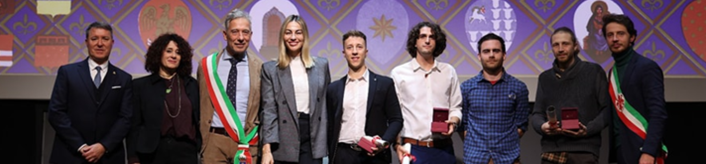 Massimo Manetti, Jacopo Vicini, Veronica Angeloni ed altri alla consegna dei premi Firenze e il Lavoro