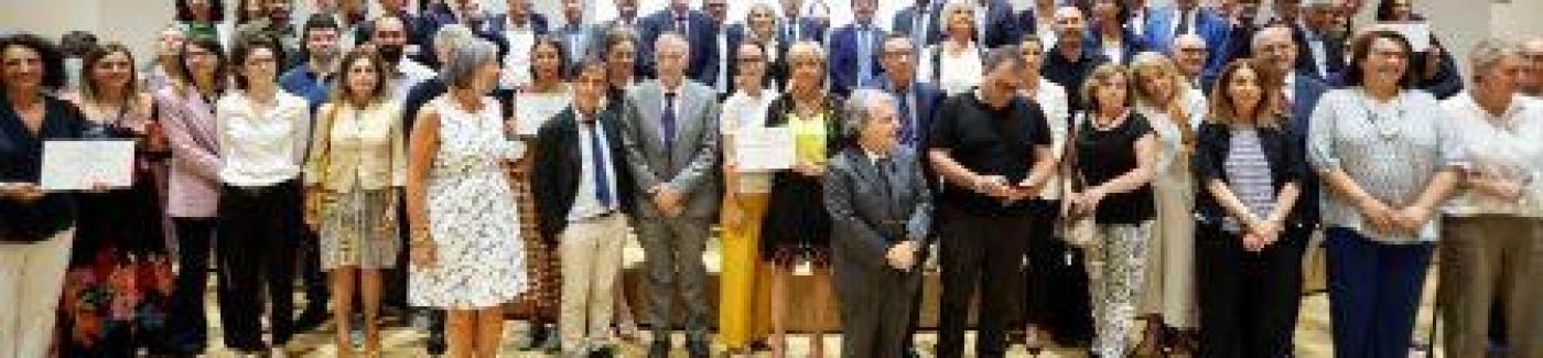 Gruppo di persone con ministro Brunetta